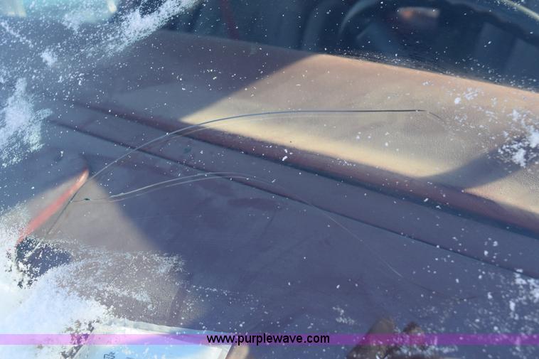 image for item E6051 1986 Ford Econoline van