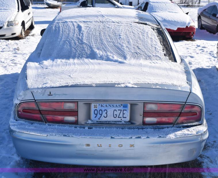 image for item E6052 1997 Buick Park Avenue