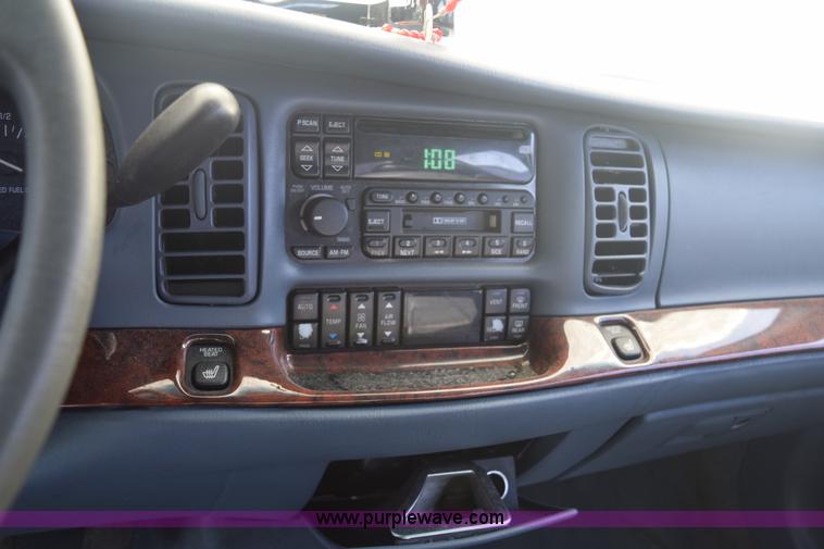 image for item E6052 1997 Buick Park Avenue