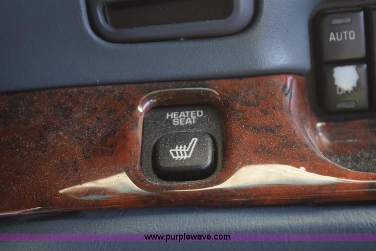 image for item E6052 1997 Buick Park Avenue