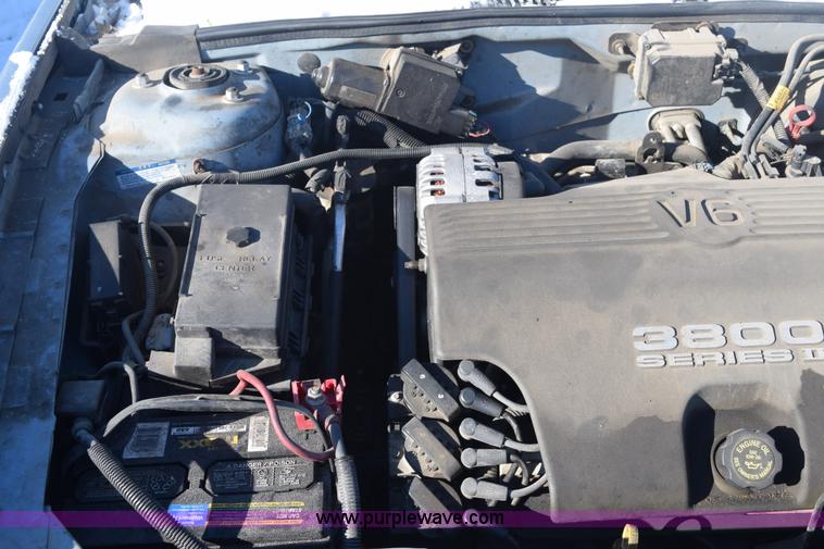 image for item E6052 1997 Buick Park Avenue