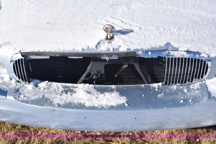 image for item E6052 1997 Buick Park Avenue