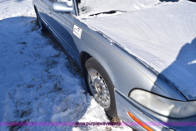 image for item E6052 1997 Buick Park Avenue