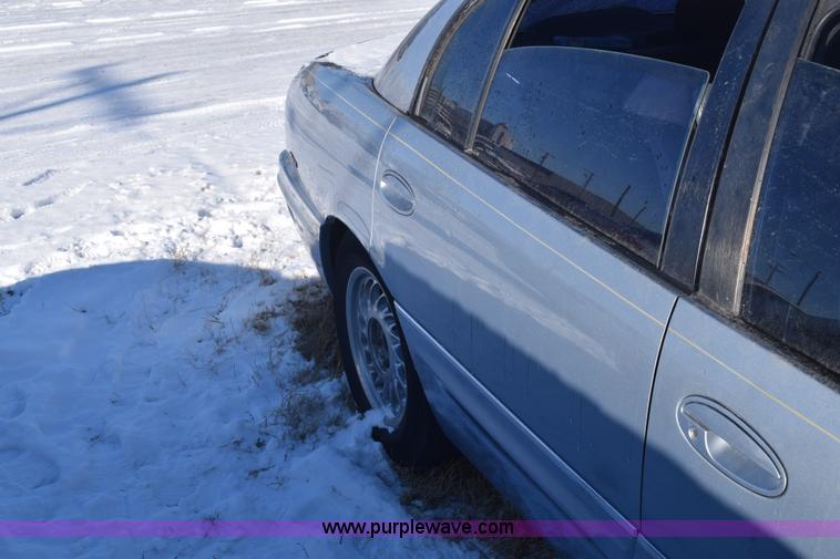 image for item E6052 1997 Buick Park Avenue