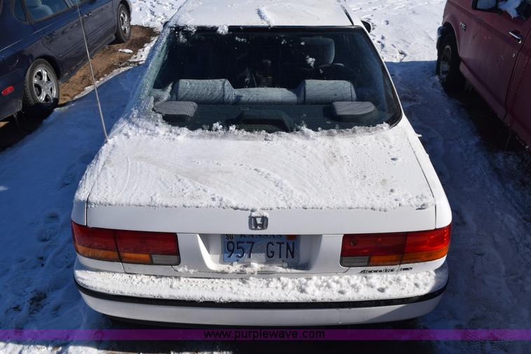 image for item E6054 1992 Honda Accord LX