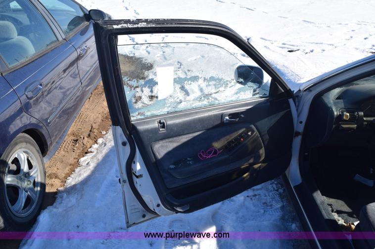 image for item E6054 1992 Honda Accord LX