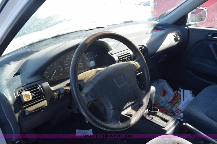 image for item E6054 1992 Honda Accord LX