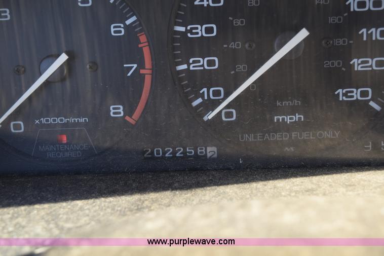 image for item E6054 1992 Honda Accord LX