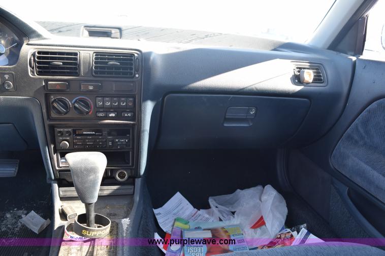 image for item E6054 1992 Honda Accord LX