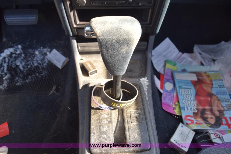 image for item E6054 1992 Honda Accord LX