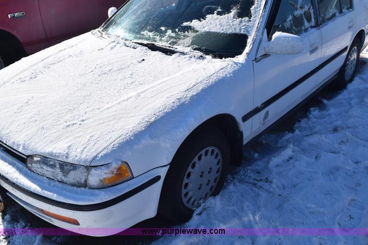 image for item E6054 1992 Honda Accord LX