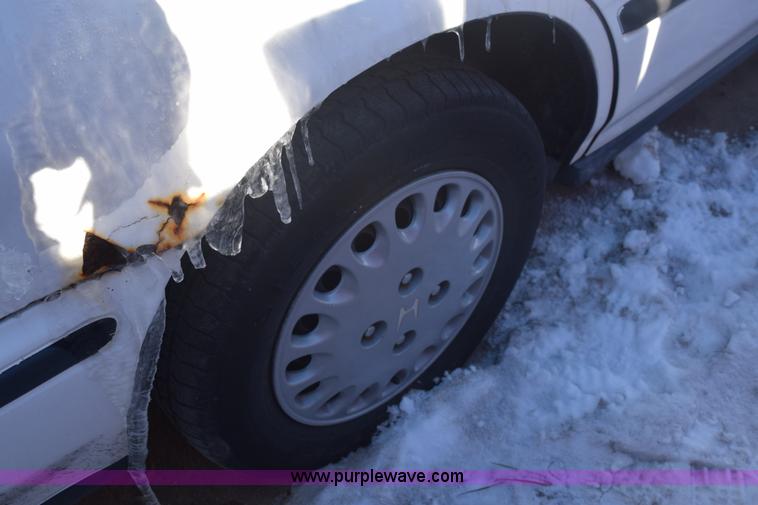 image for item E6054 1992 Honda Accord LX