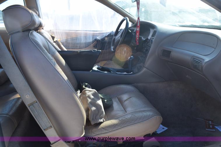 image for item E6055 1997 Ford Thunderbird LX