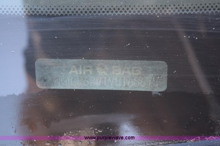 image for item E6055 1997 Ford Thunderbird LX