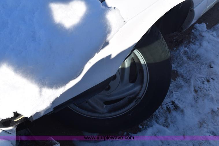 image for item E6055 1997 Ford Thunderbird LX