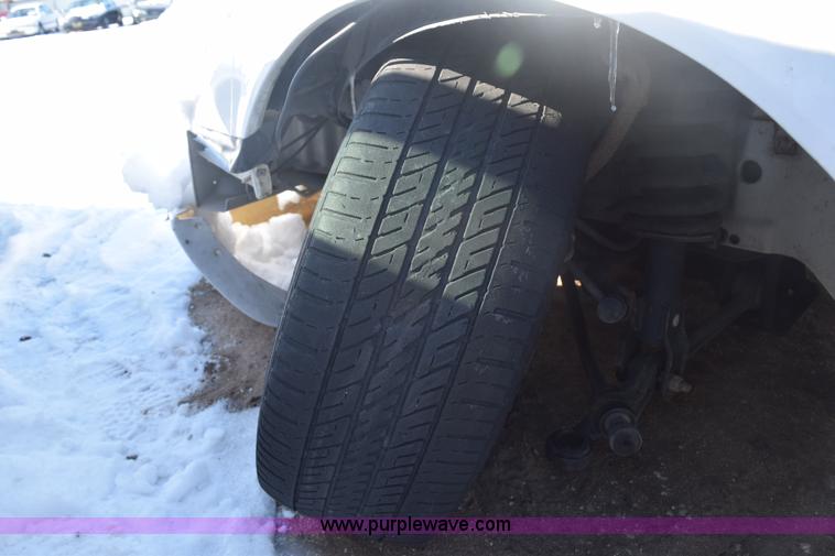 image for item E6055 1997 Ford Thunderbird LX