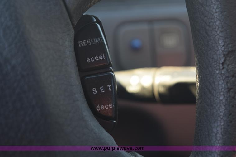 image for item E6056 1995 Honda Civic EX