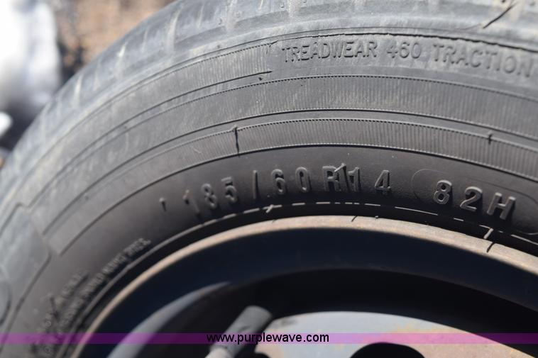 image for item E6056 1995 Honda Civic EX