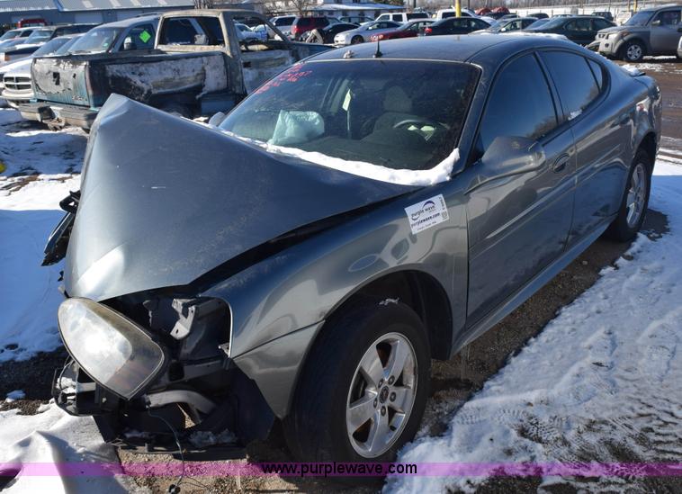 image for item E6057 2005 Pontiac Grand Prix