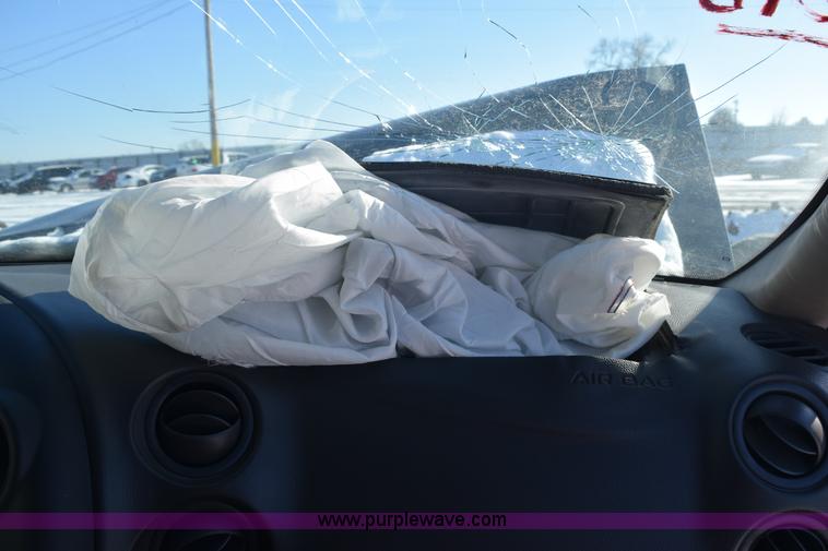 image for item E6057 2005 Pontiac Grand Prix