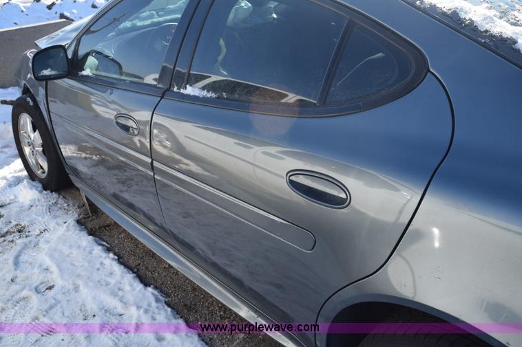 image for item E6057 2005 Pontiac Grand Prix