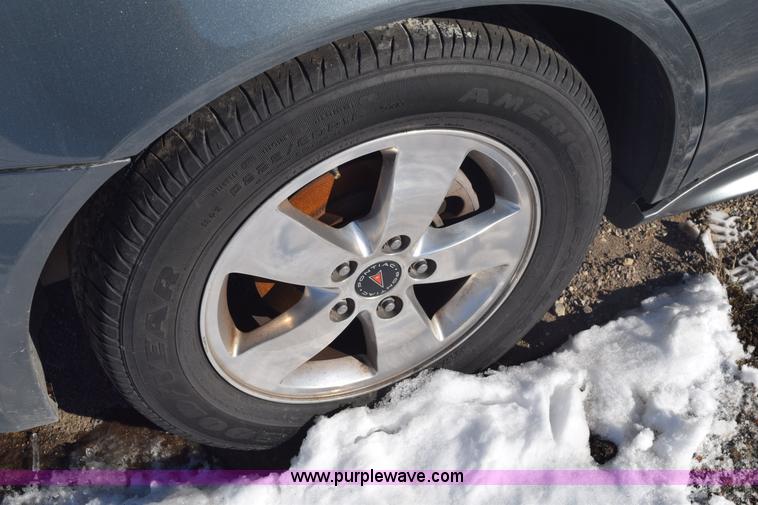 image for item E6057 2005 Pontiac Grand Prix
