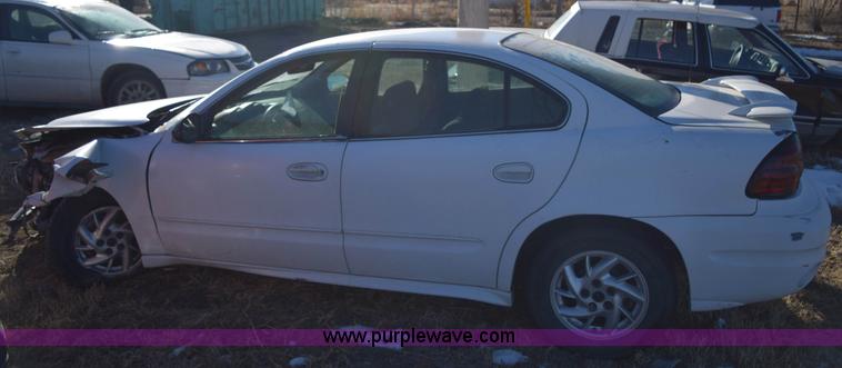 image for item E6081 2004 Pontiac Grand AM SE