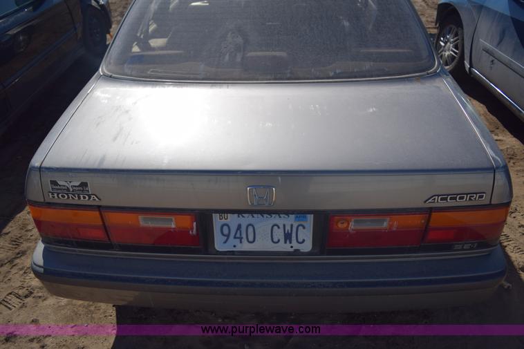 image for item E6084 1989 Honda Accord SEi