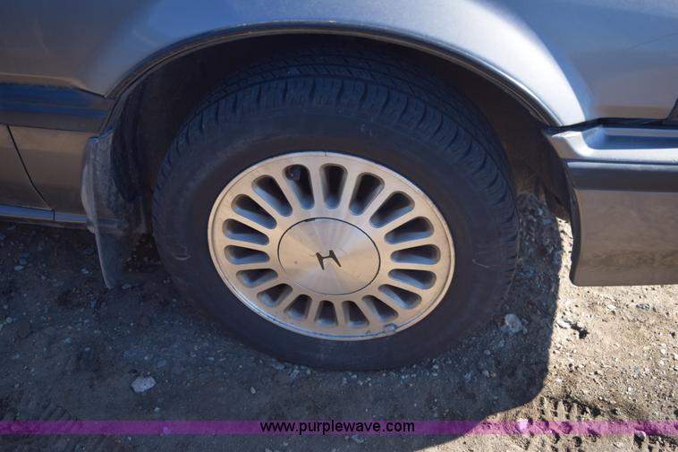 image for item E6084 1989 Honda Accord SEi