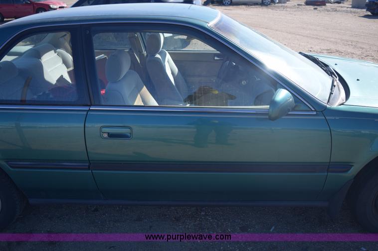 image for item E6085 1992 Honda Accord LX