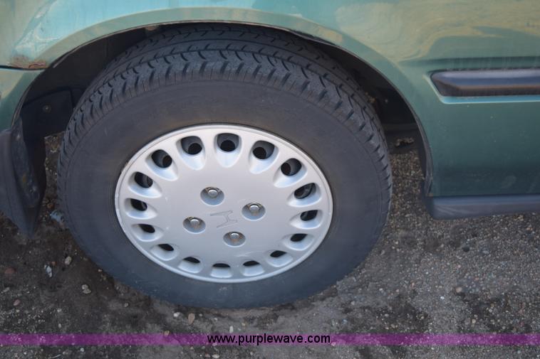 image for item E6085 1992 Honda Accord LX