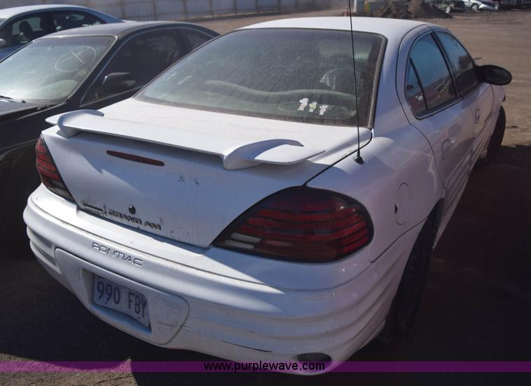 image for item E6087 2002 Pontiac Grand AM SE