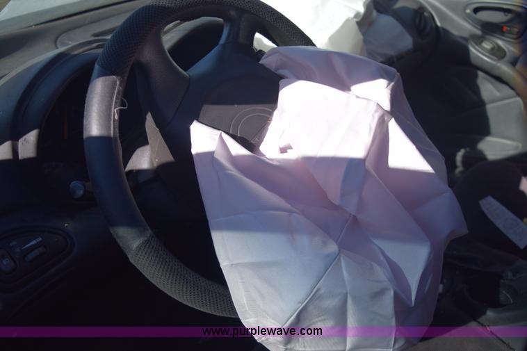 image for item E6087 2002 Pontiac Grand AM SE