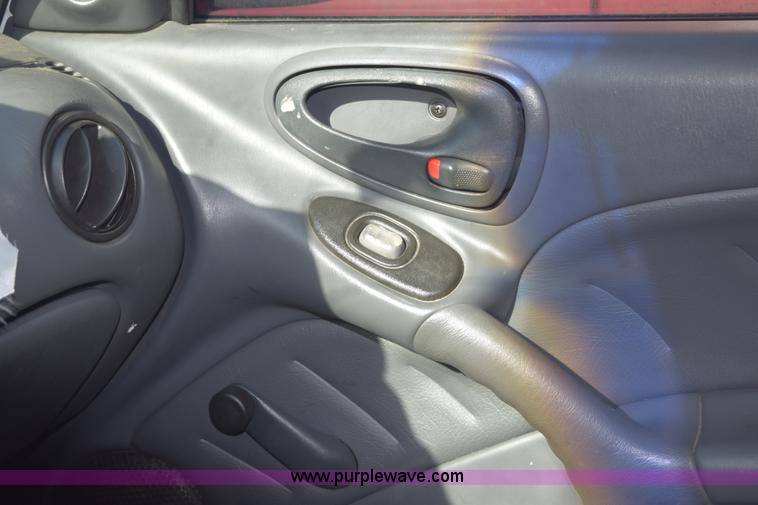 image for item E6087 2002 Pontiac Grand AM SE