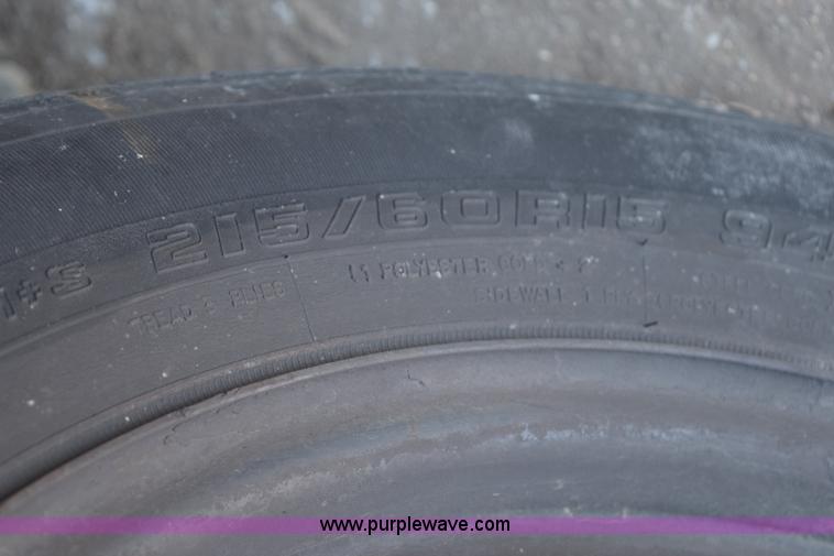 image for item E6087 2002 Pontiac Grand AM SE