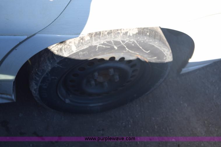 image for item E6087 2002 Pontiac Grand AM SE