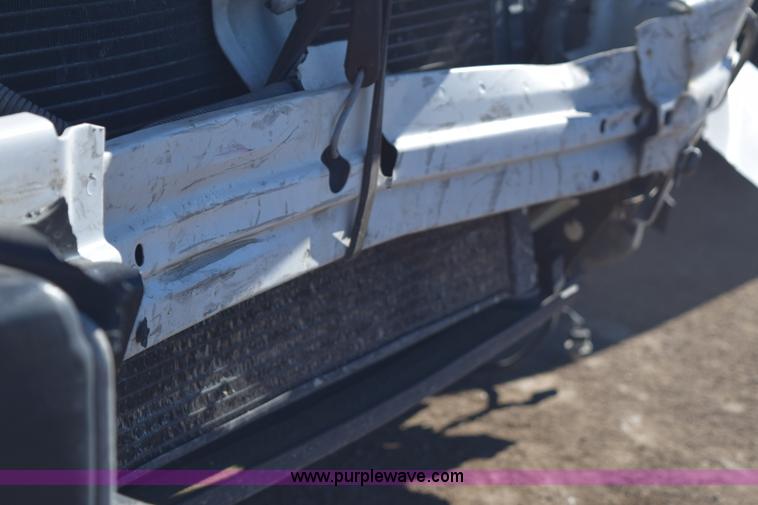 image for item E6087 2002 Pontiac Grand AM SE