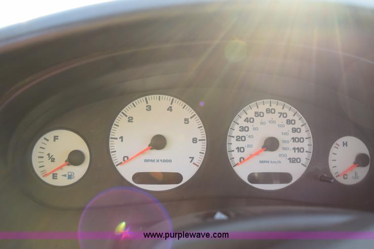 image for item I8639 1998 Dodge Intrepid ES