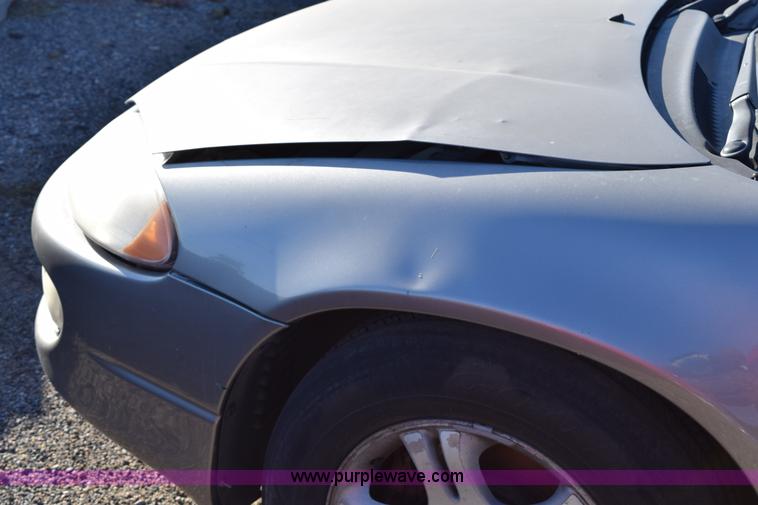 image for item I8639 1998 Dodge Intrepid ES