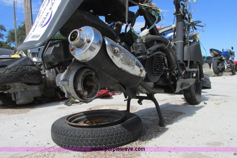 image for item I9558 2012 Tao Tao moped