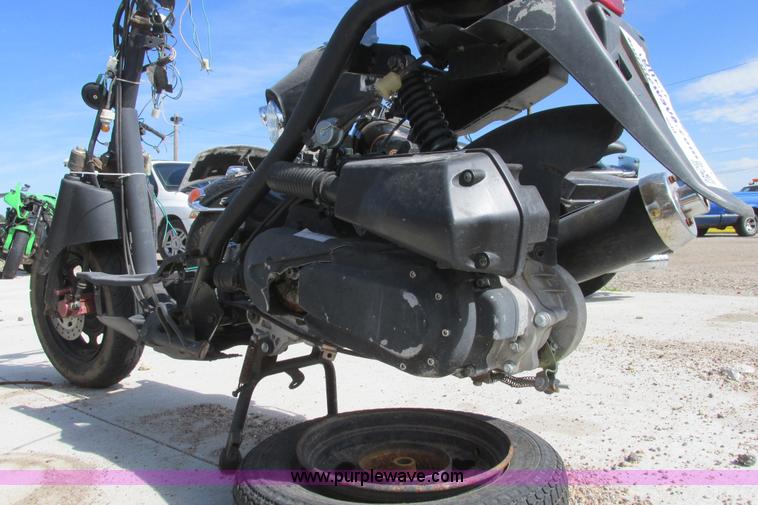 image for item I9558 2012 Tao Tao moped