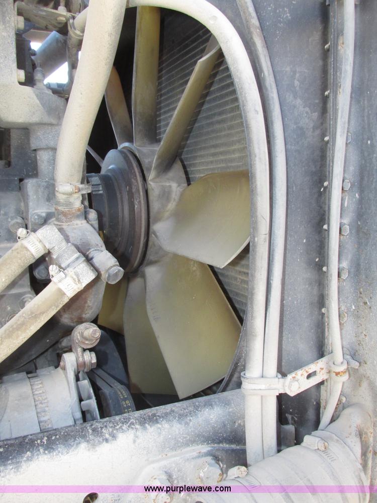 image for item G9838 1994 Freightliner FLD120 semi truck