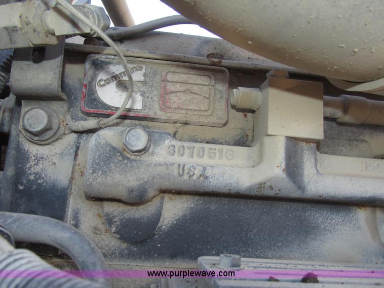 image for item G9838 1994 Freightliner FLD120 semi truck