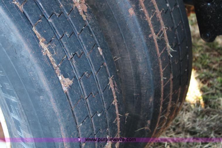 image for item H1668 1997 Nu Van NVF-48102 48' curtain side dry van trailer