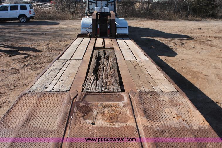 image for item H5960 1994 Etnyre RGN40TS3-T1 lowboy trailer