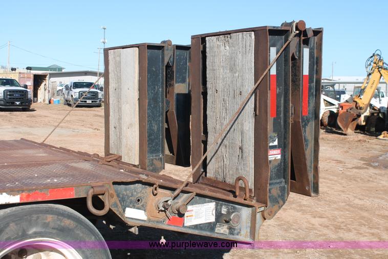image for item H5960 1994 Etnyre RGN40TS3-T1 lowboy trailer