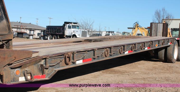 image for item H5960 1994 Etnyre RGN40TS3-T1 lowboy trailer