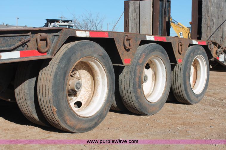 image for item H5960 1994 Etnyre RGN40TS3-T1 lowboy trailer