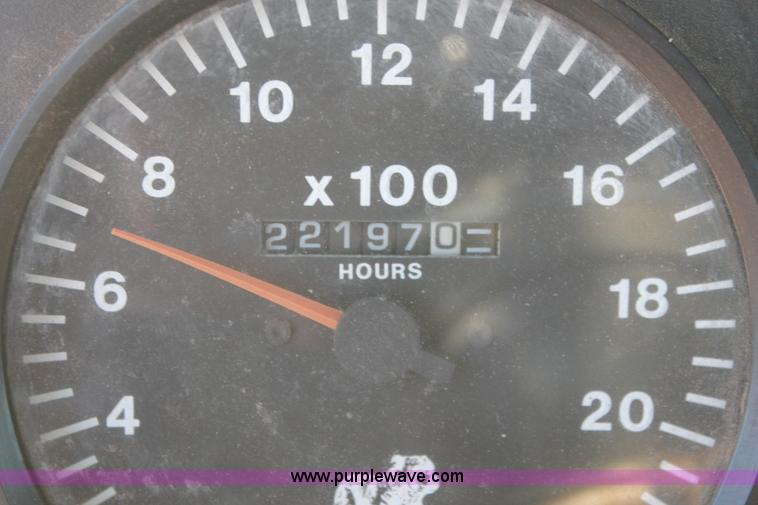 image for item H5961 1994 Mack CH613 semi truck