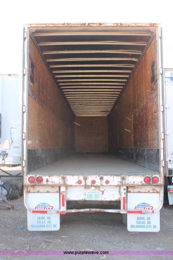 image for item H5964 1994 Lufkin dry van trailer